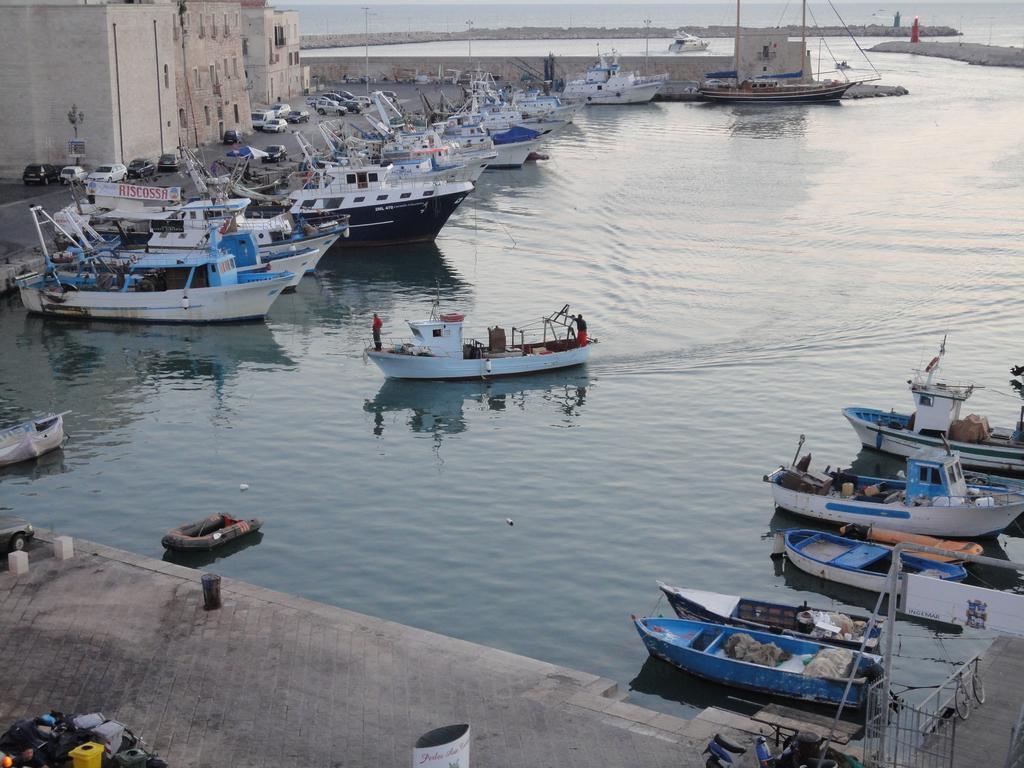Bed and Breakfast Terra Del Sole Trani Exterior foto