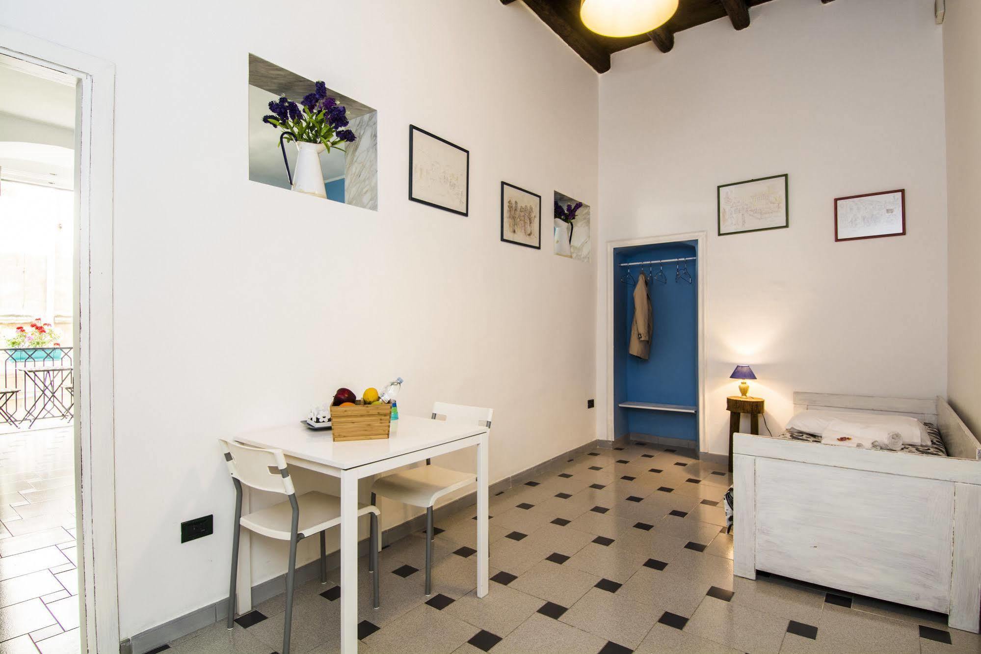 Bed and Breakfast Terra Del Sole Trani Habitación foto