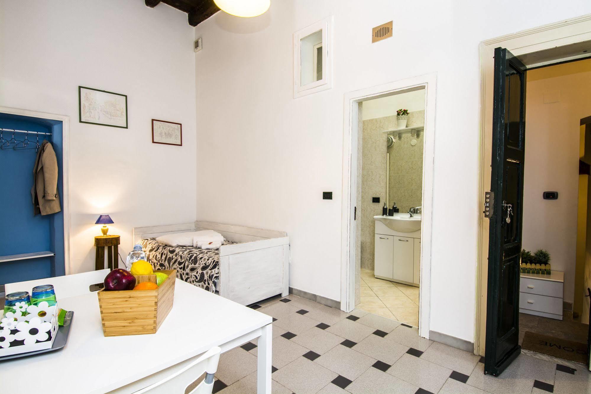 Bed and Breakfast Terra Del Sole Trani Habitación foto