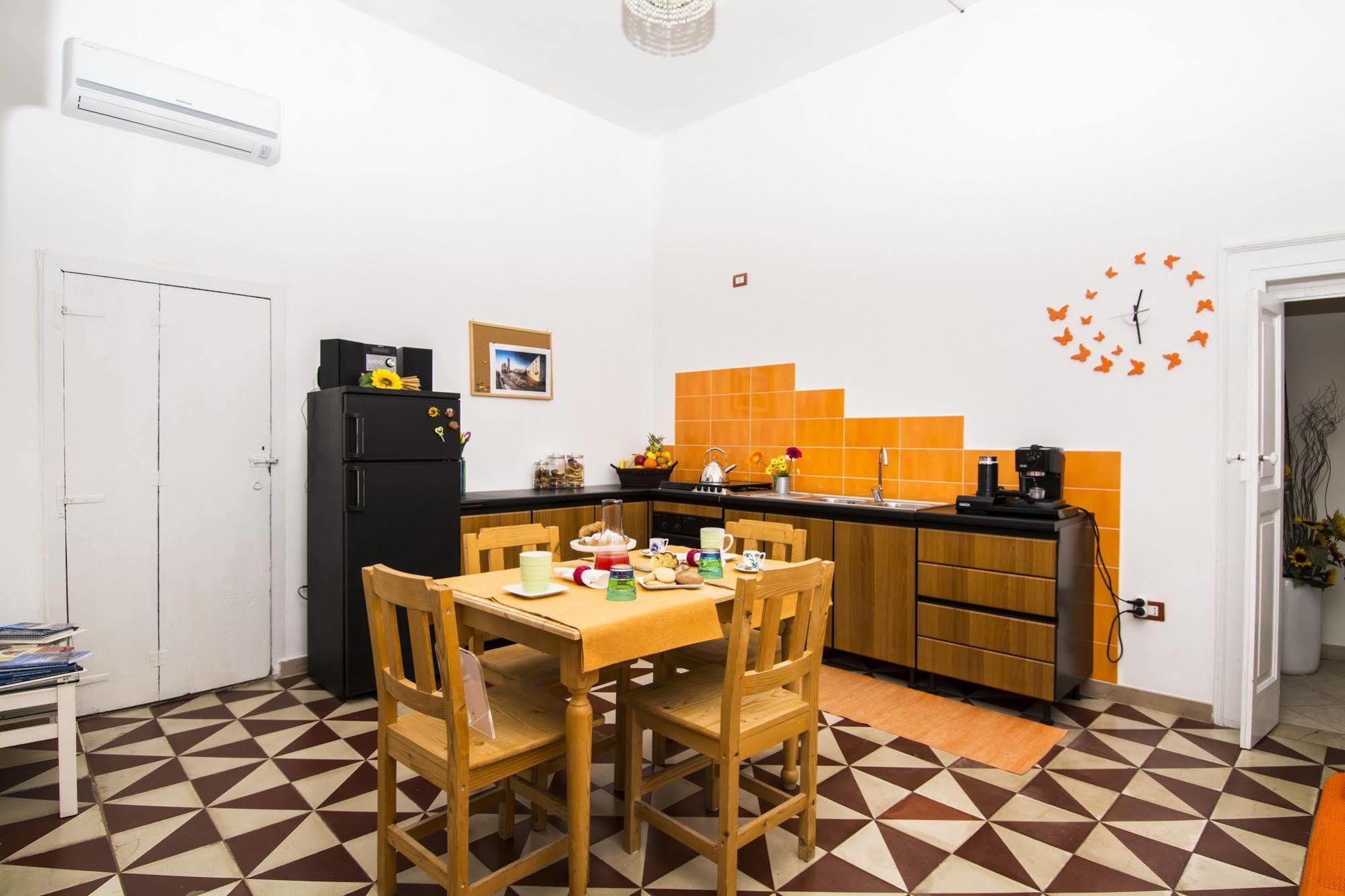 Bed and Breakfast Terra Del Sole Trani Exterior foto
