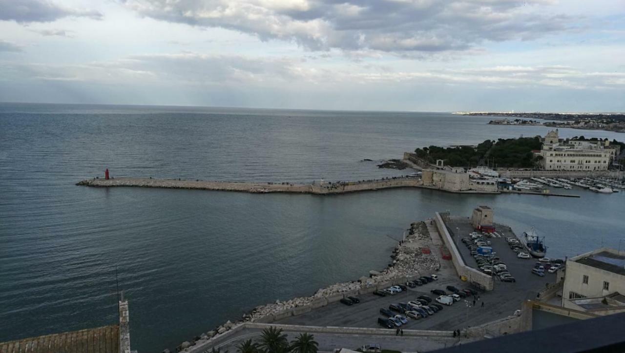 Bed and Breakfast Terra Del Sole Trani Exterior foto